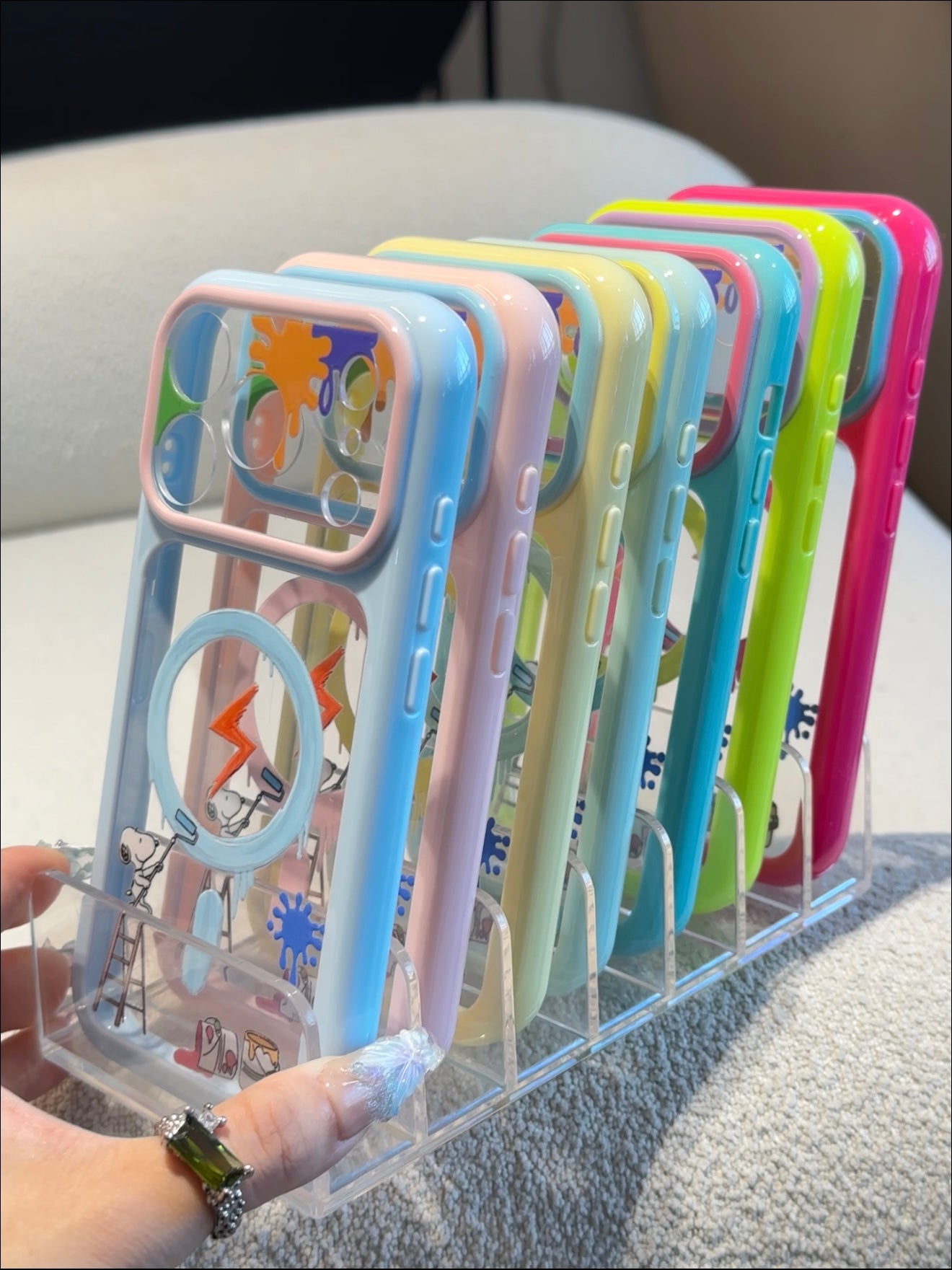 Cartoon Snoopy Painter Graffiti Clear  Phone Case, Multi Pastel Glossy Frame Shockproof Protective Case for iPhone